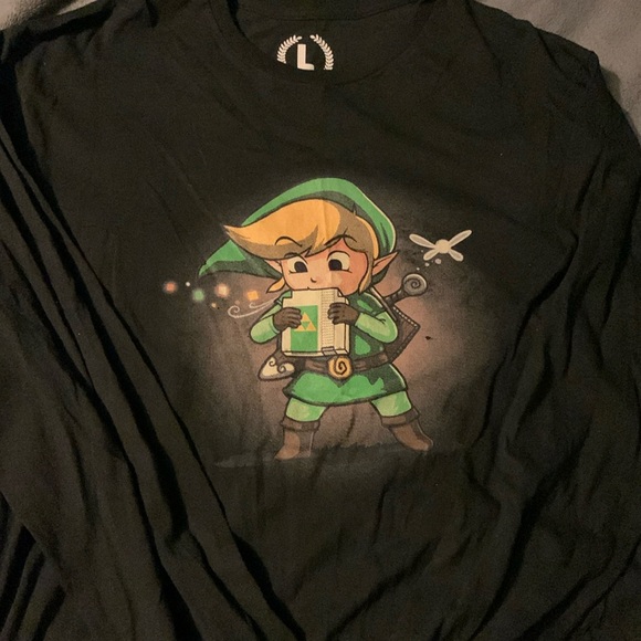 Men’s Large long sleeve Zelda shirt - Picture 1 of 3